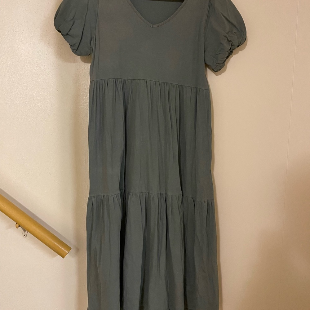 Roolee Green Midi Dress - Picture 2 of 4